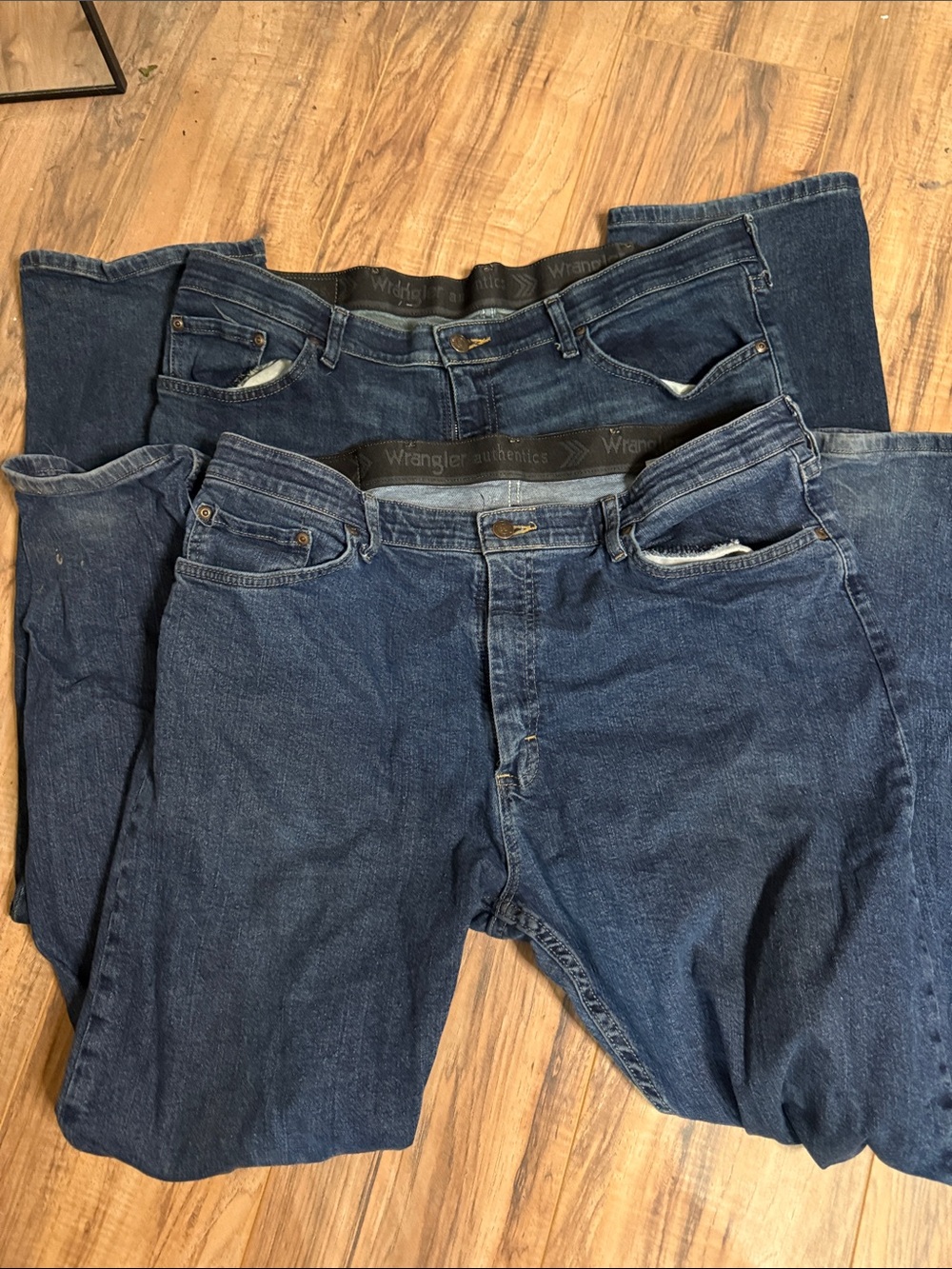 Mens Comfort flex Wranglers 2 pair - Picture 3 of 4